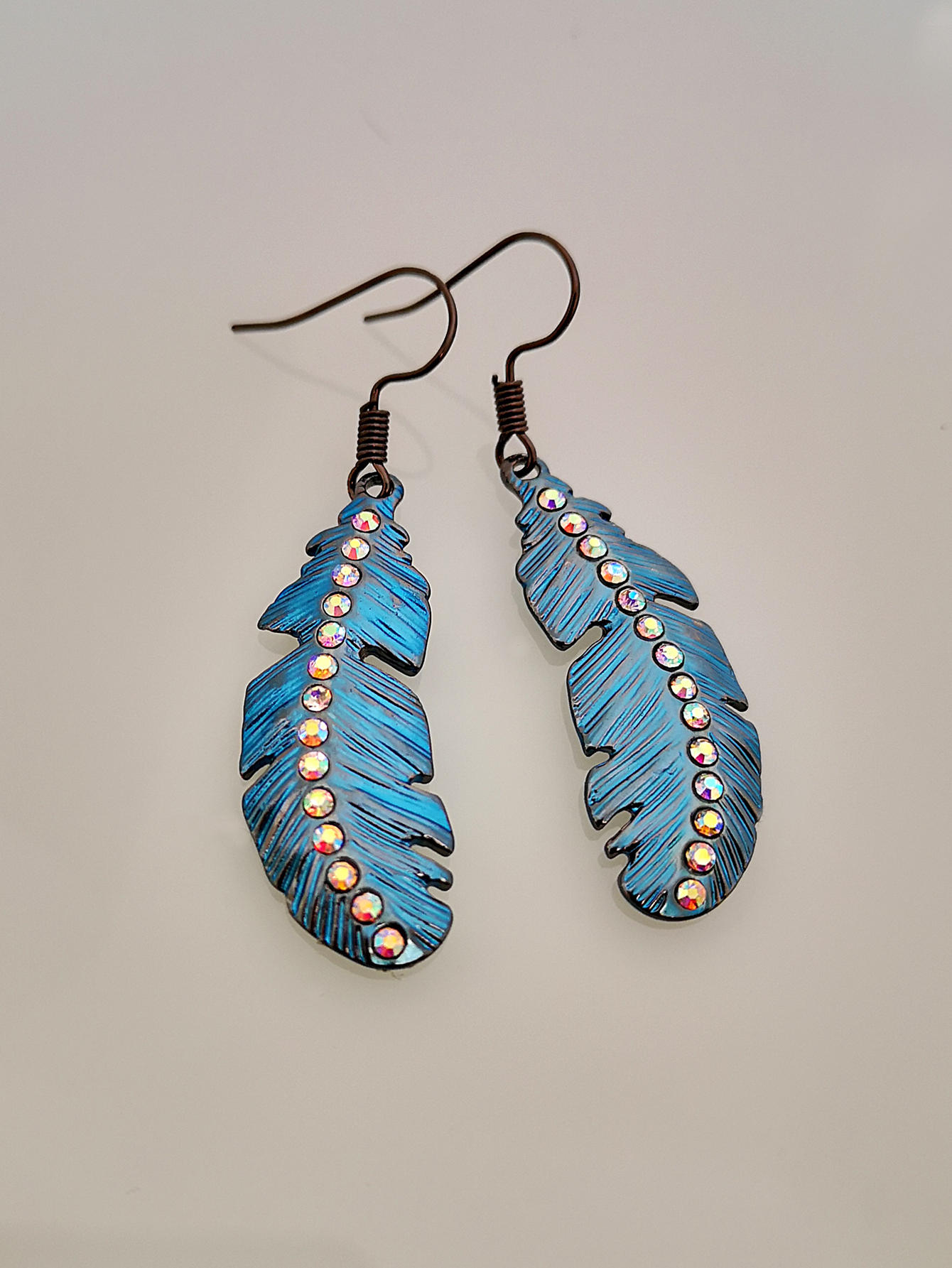 retro seven-color feather earrings bohemian style colored diamond earrings