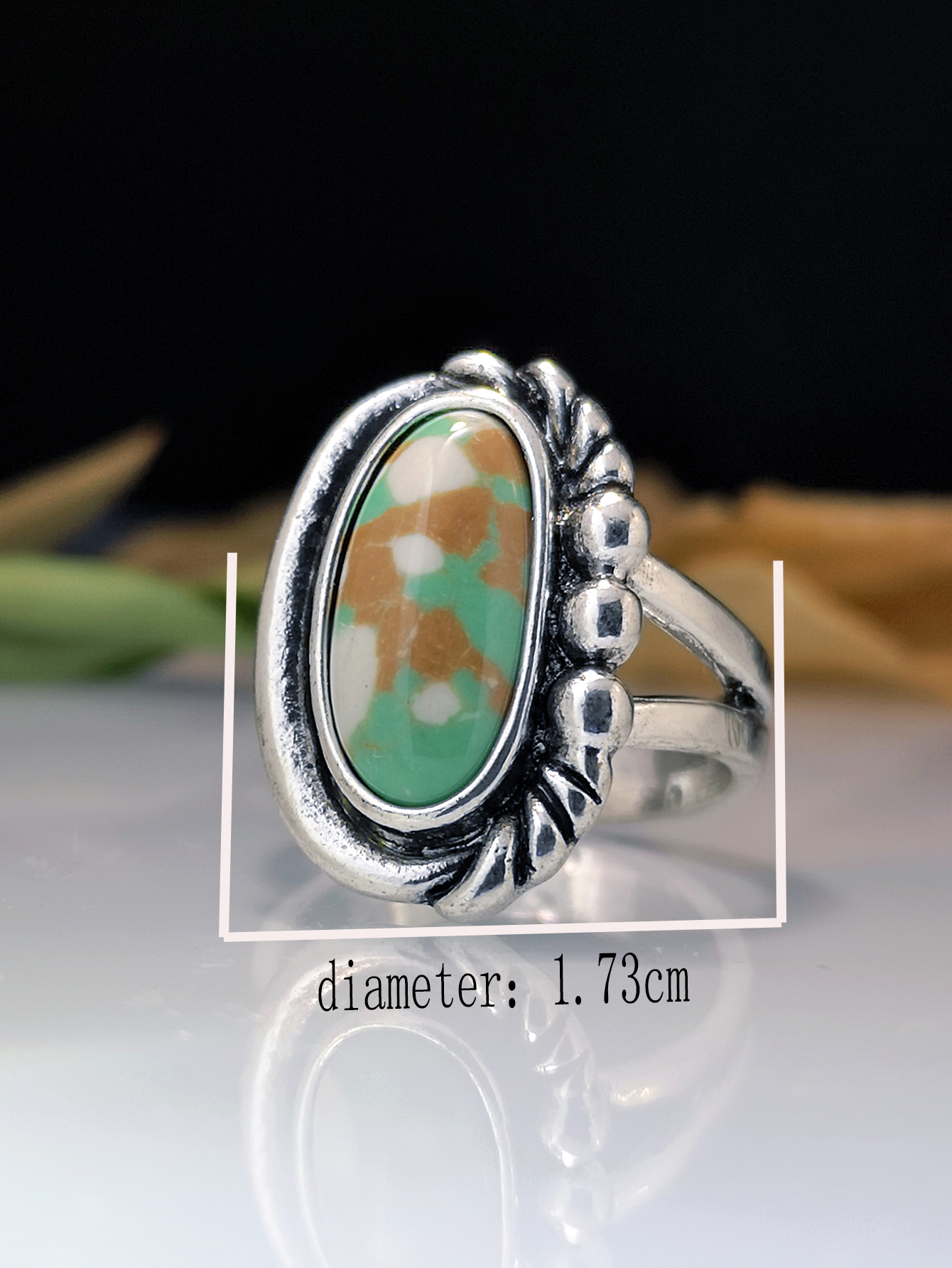 New creative carved color turquoise three-dimensional alloy ring