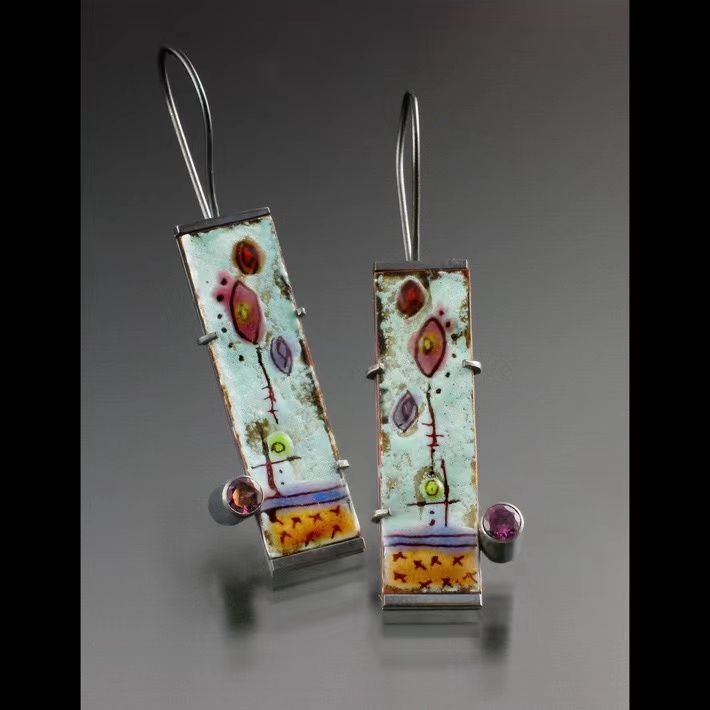 New hand-painted flower enamel womenu0027s diamonds retro earrings