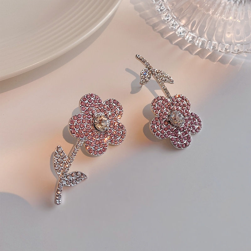 Rosa voller Diamant asymmetrischer koreanischer Stil niedliche BlumenTropfenOhrringepicture2