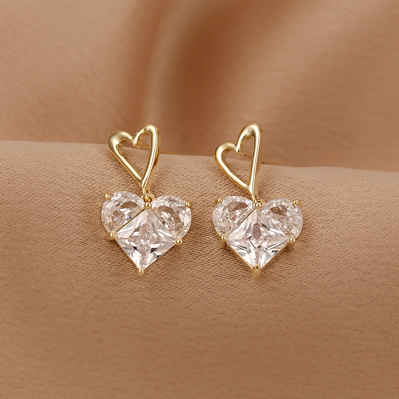 Korean heart earrings womens heart diamond large drop earringspicture1