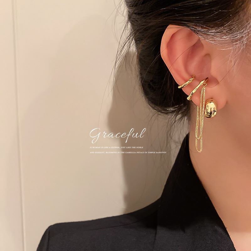 Niche design ear stud ear clip set short tassel temperament earrings 2022 new allmatch simple earringspicture4