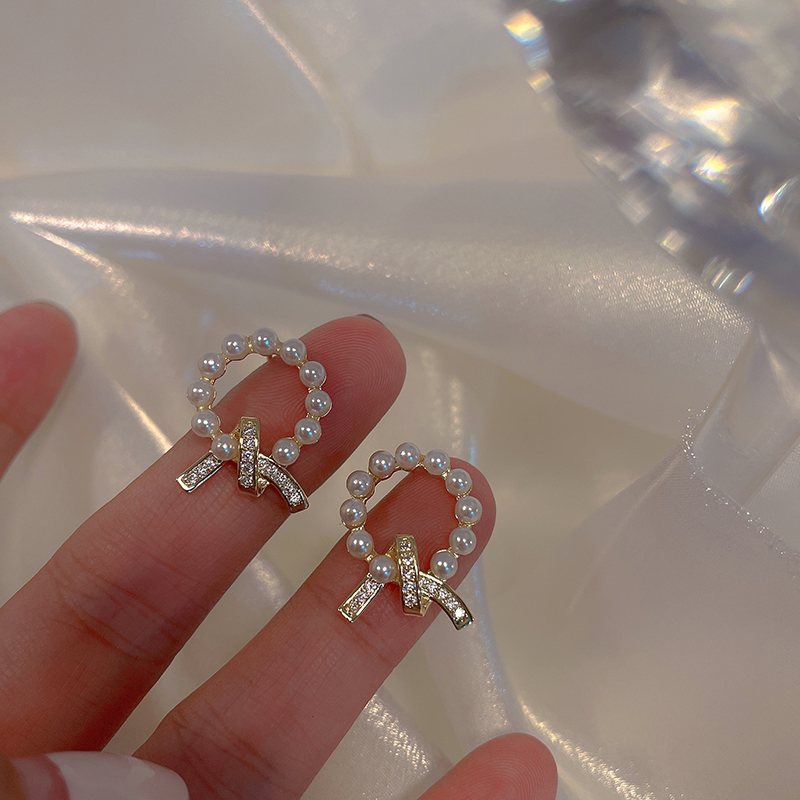 2022 neue einzigartige Ohrringe Frauen HighEndNischendesign super Fee exquisite Perle Zirkon Ohrringe Frauenpicture5