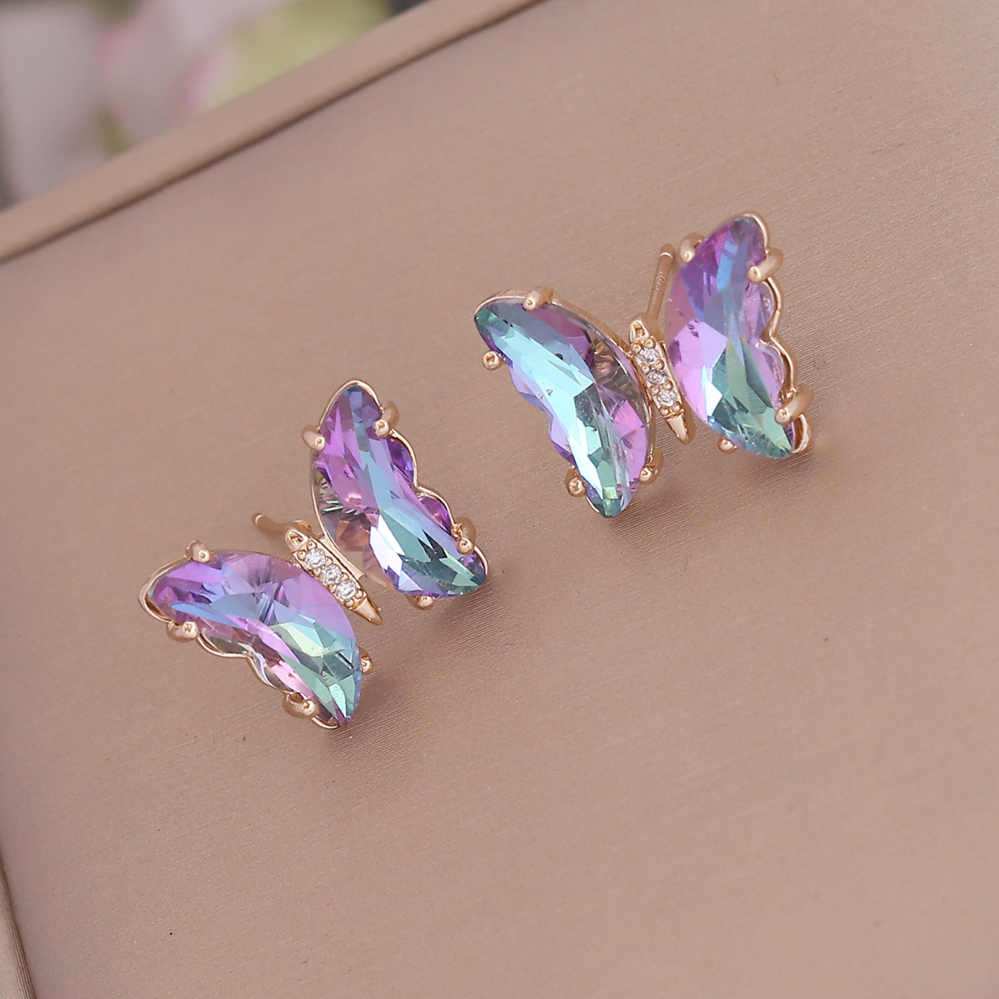 Fashion Multicolor Gradient Butterfly Alloy Diamond Stud Earrings