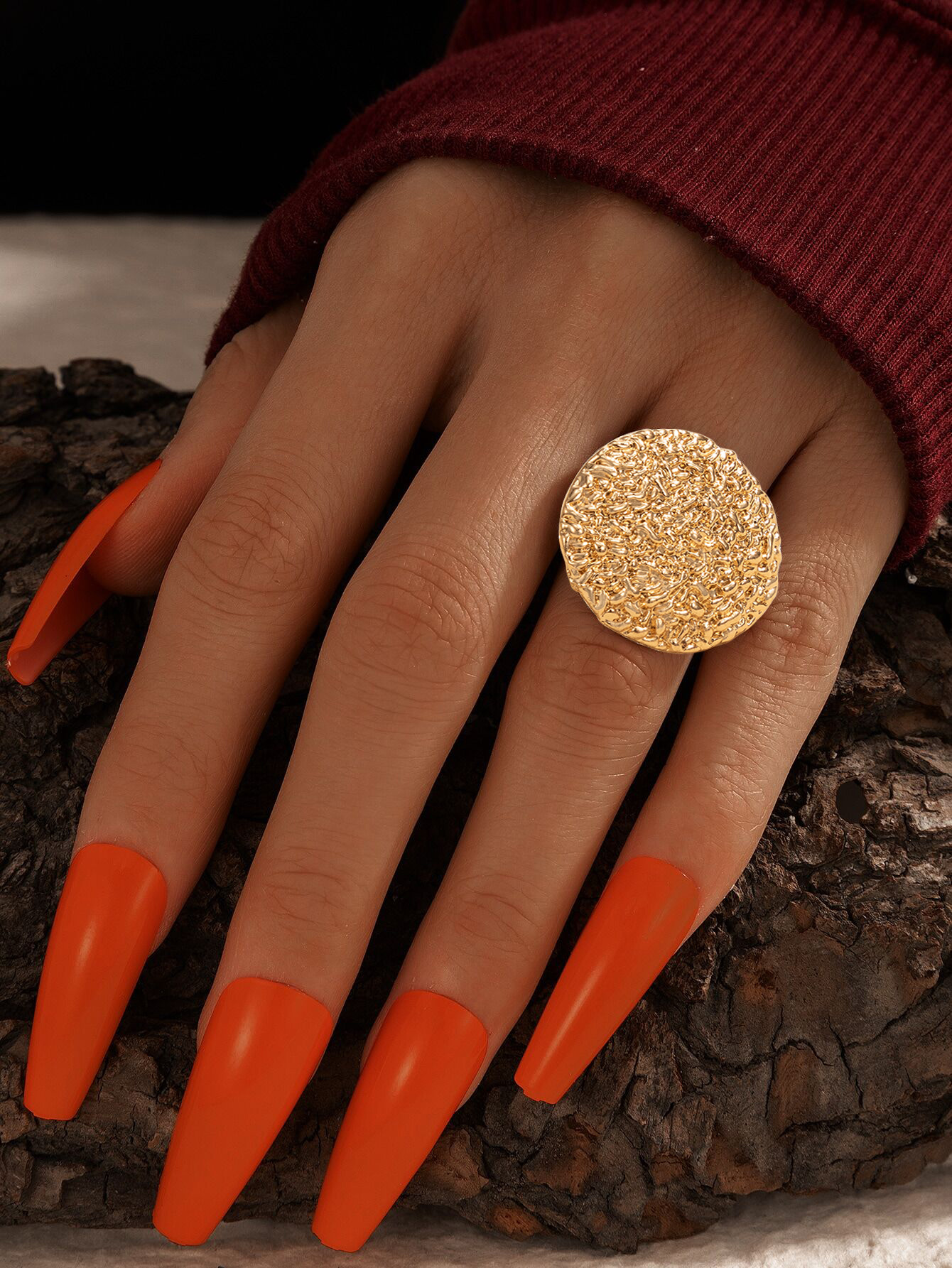 Fashion geometric Bohemian retro ethnic ancient round alloy ring