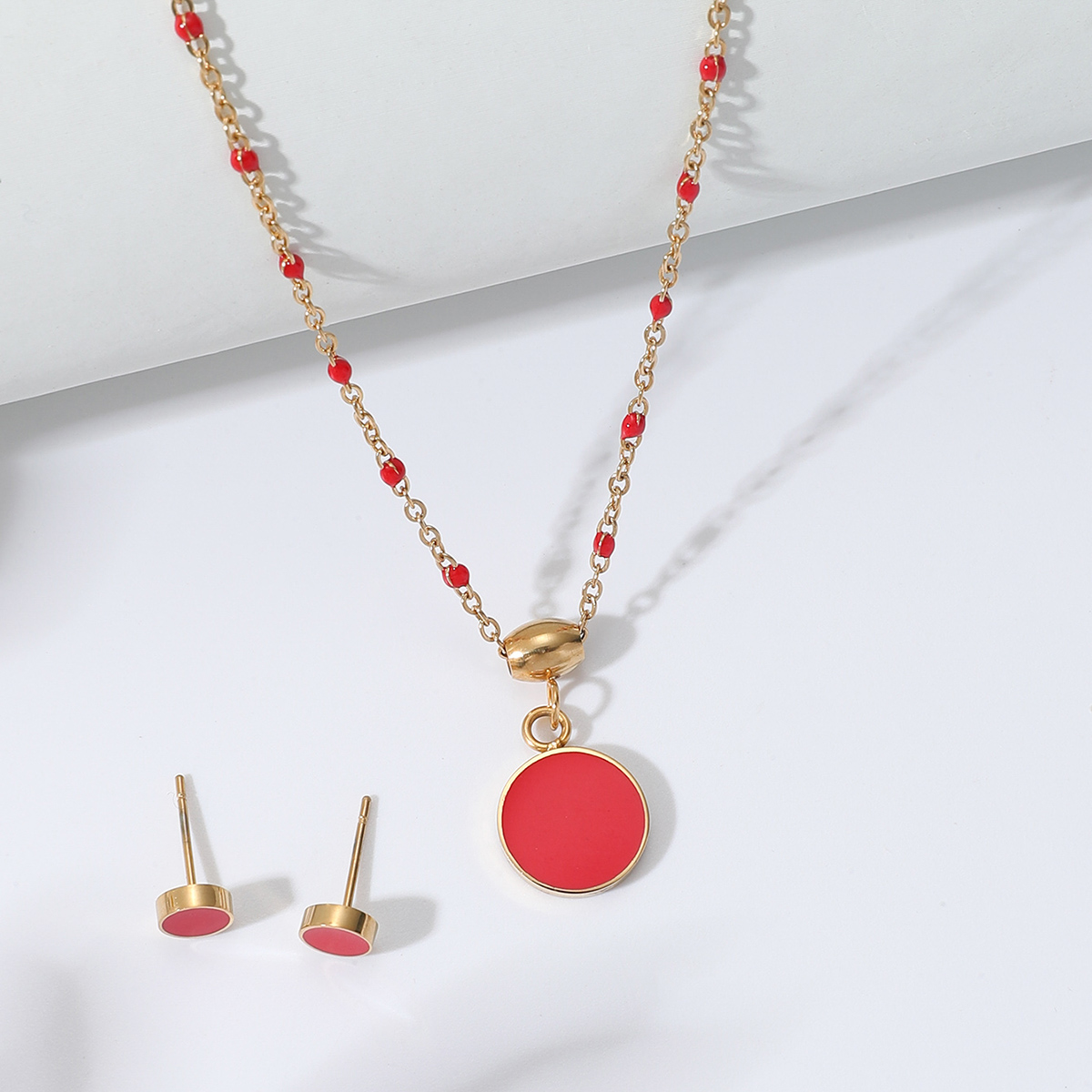 Simple Stainless Steel 18K Gold Plated Red Enamel Round Necklace Earrings Setpicture1