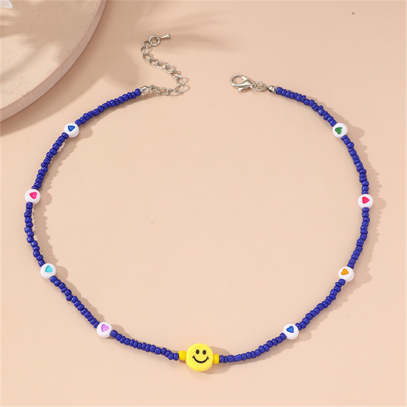 Fashion Handwoven Ethnic Smiley Color Heart Beads Necklacepicture2