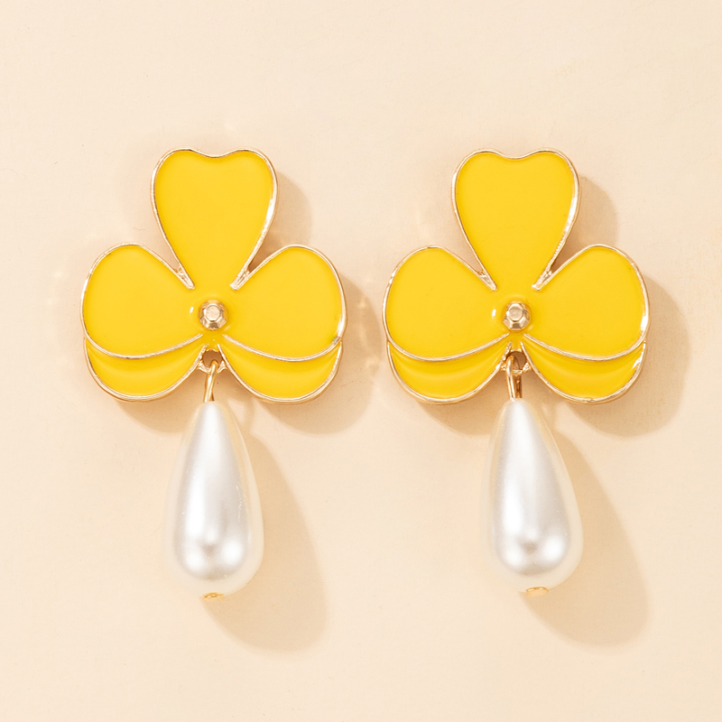 simple yellow oil drop flower pearl pendant earringspicture1