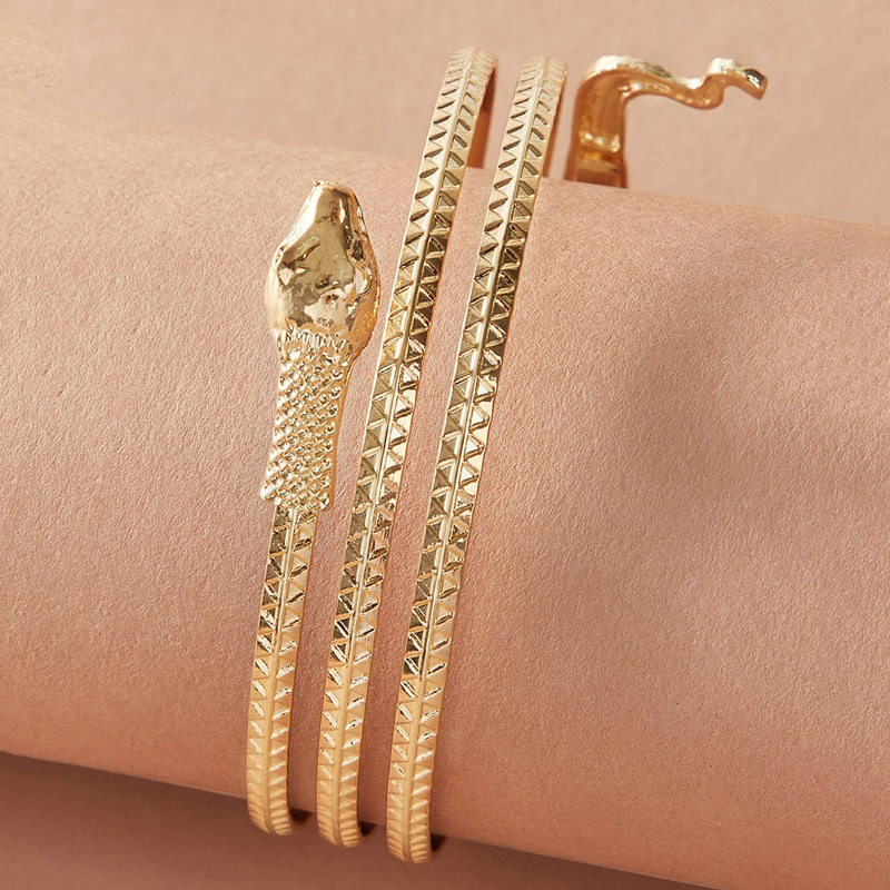 fashion wide golden glossy bracelet fourteen-piece set