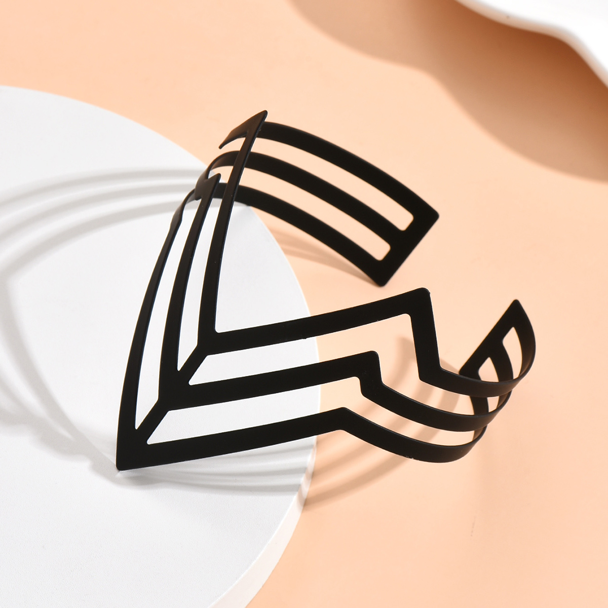 kreativer RetroStil Schlange geometrischer schwarzer Ring mit offenem Armpicture3