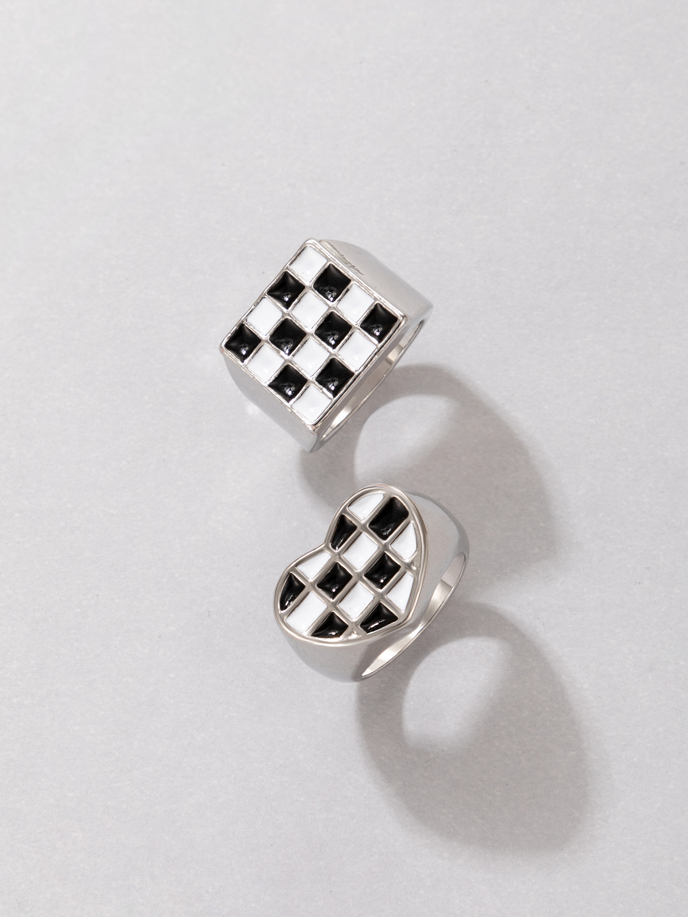 fashion black white checkered snakeshaped oil drop ring twopiece setpicture18