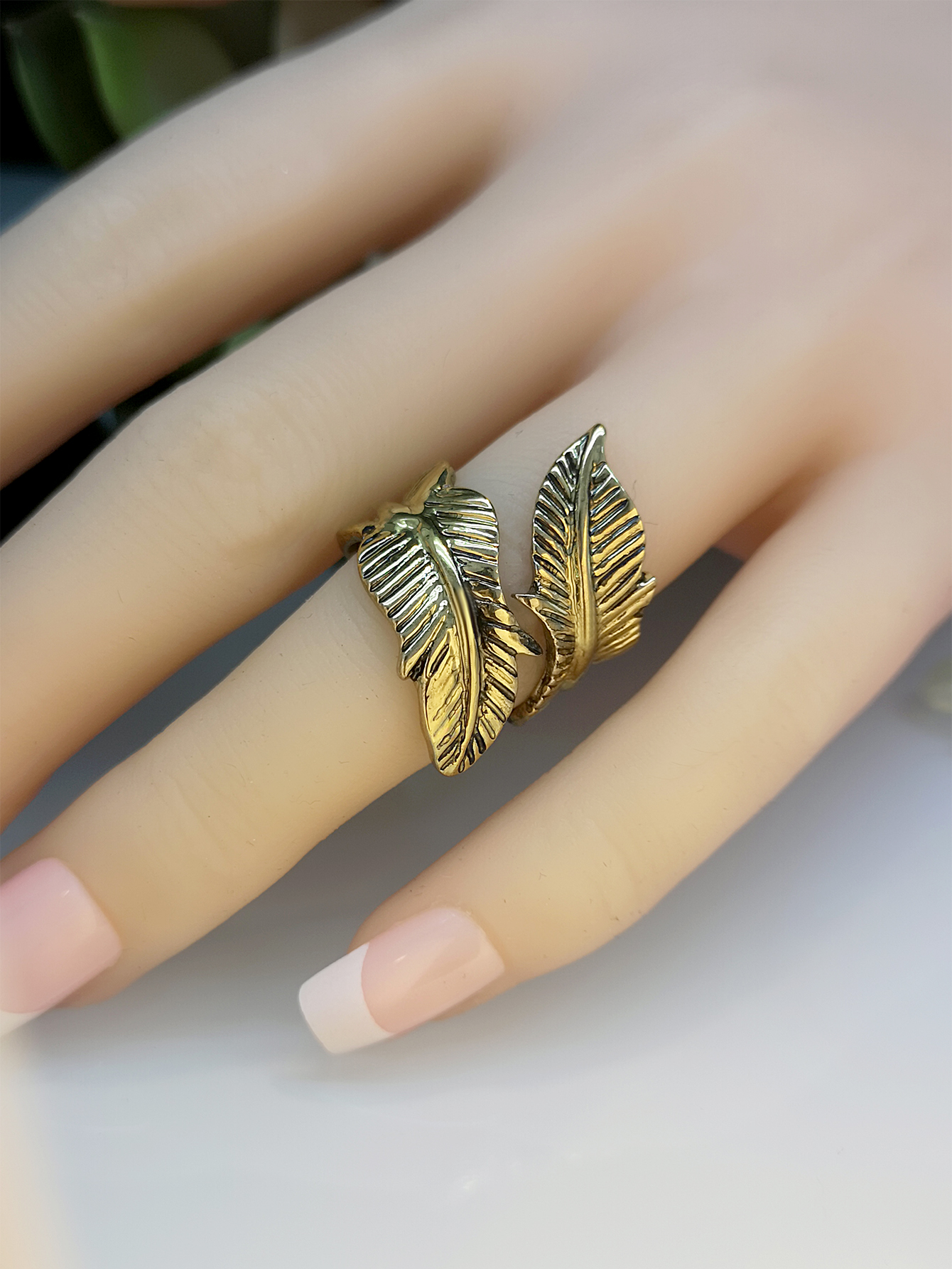 retro embossed tree leaf ring Bohemian creative leaf ring