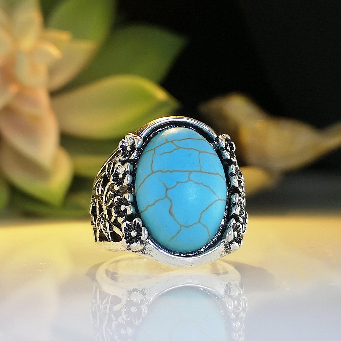 New European and American creative hollow carved turquoise ring cross-border e-commerce retro plated