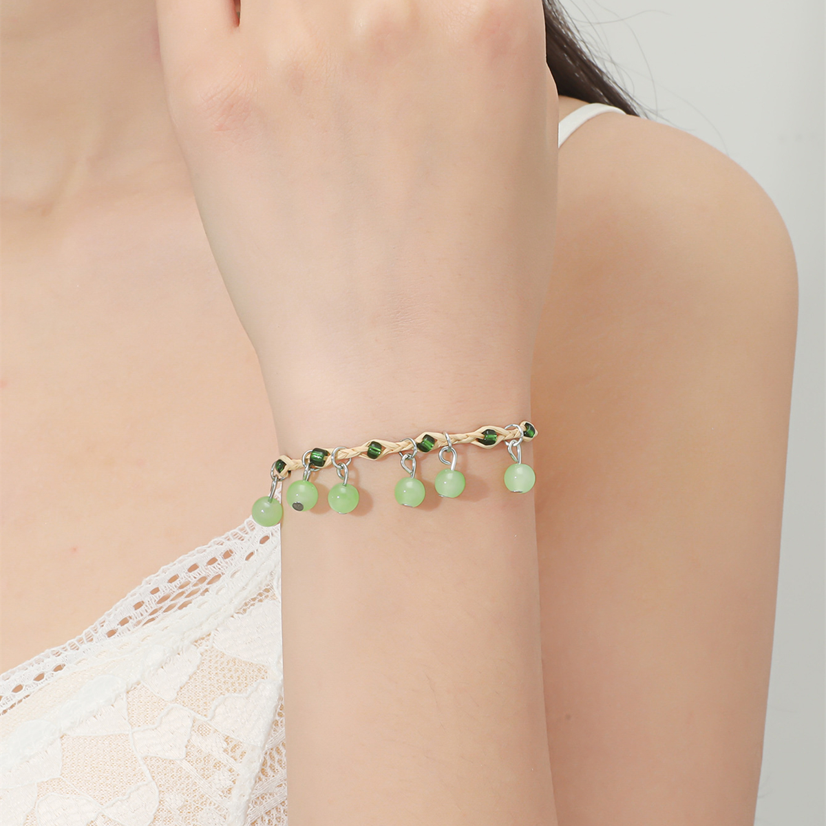 Vintage Natural Apple Green Crystal Bracelet Hand Braided Raffia Braceletpicture2