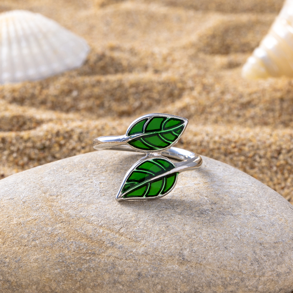 leaf ring