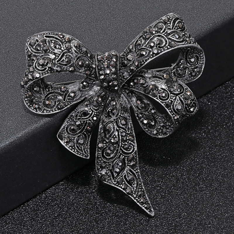 Fashion Jewelry Rhinestone Bow Alloy Broochpicture5