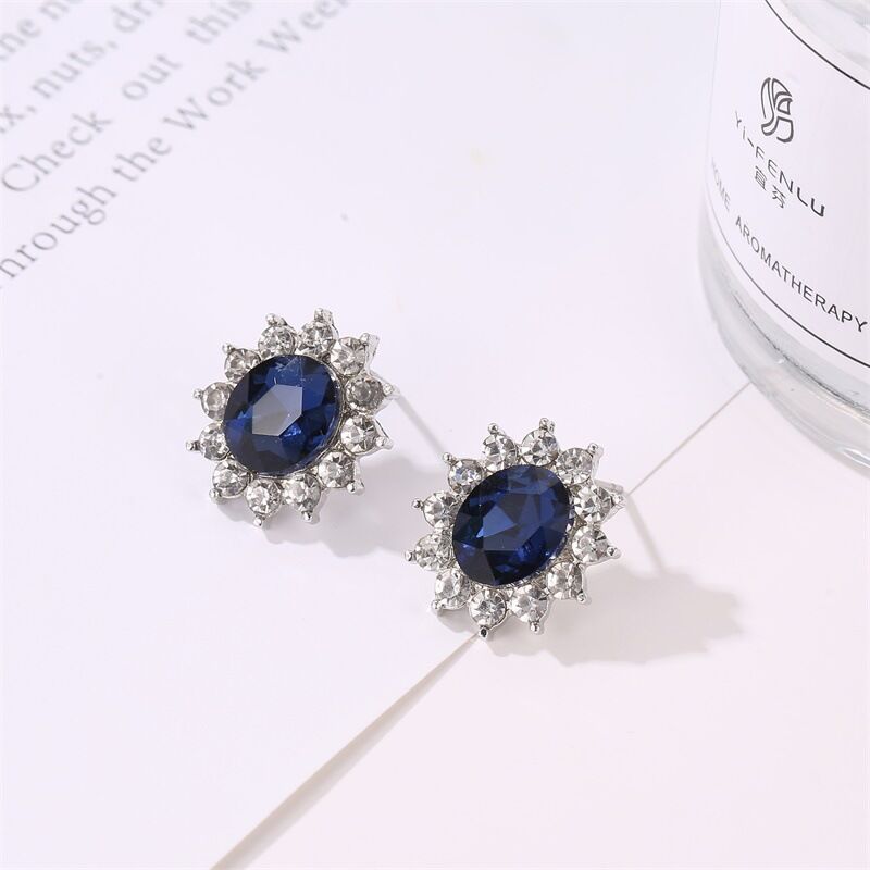 Fashion Rhinestone Crystal Gemstone Flower Necklace Stud Earrings Set