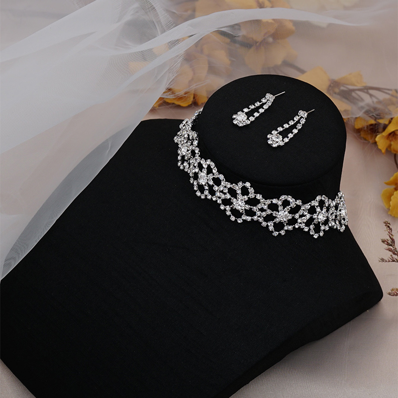 Fashion Bridal Party Dinner Flower Rhinestone Zircon Necklace Stud Earrings Set