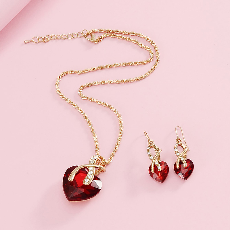 Fashion Jewelry Crystal Heart Peach Heart Necklace Earring Set