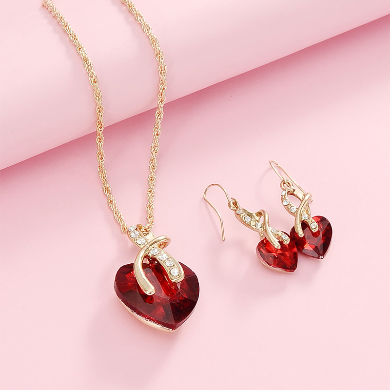 Fashion Jewelry Crystal Heart Peach Heart Necklace Earring Set