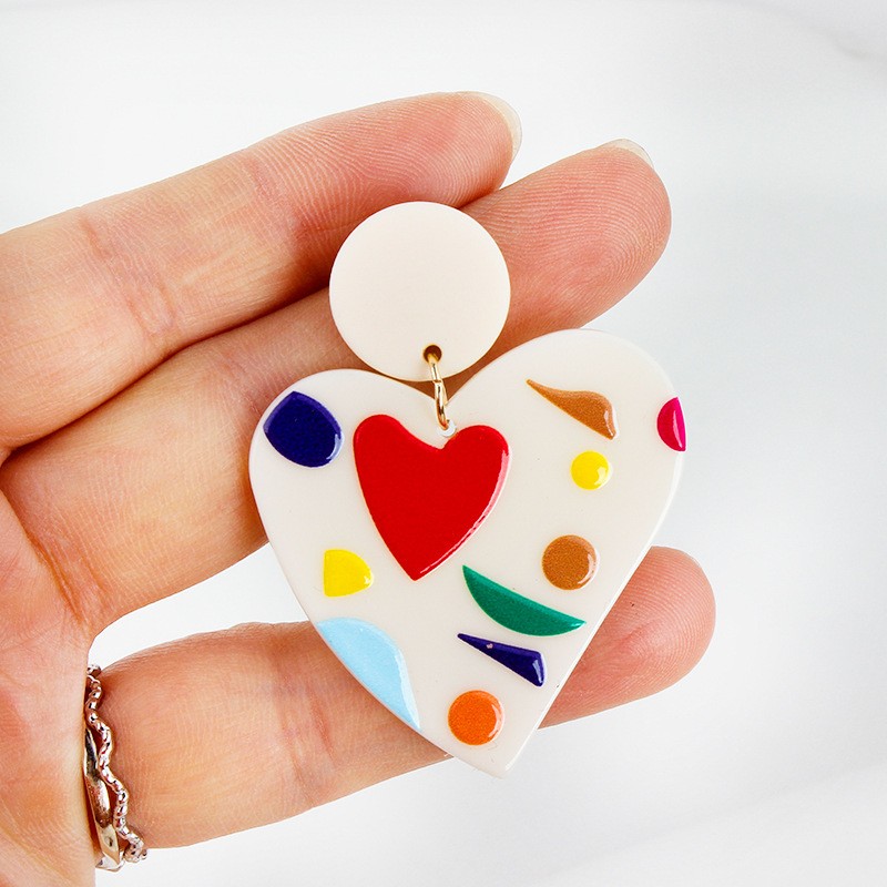 New Japanese and Korean ins style personality simple temperament heartshaped colorful fashion earrings women39s European and American crossborder earringspicture4
