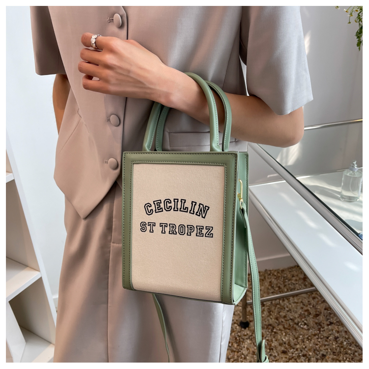 Handbag women39s bag 2022 summer new trendy niche design messenger bag highend allmatch small square bagpicture3